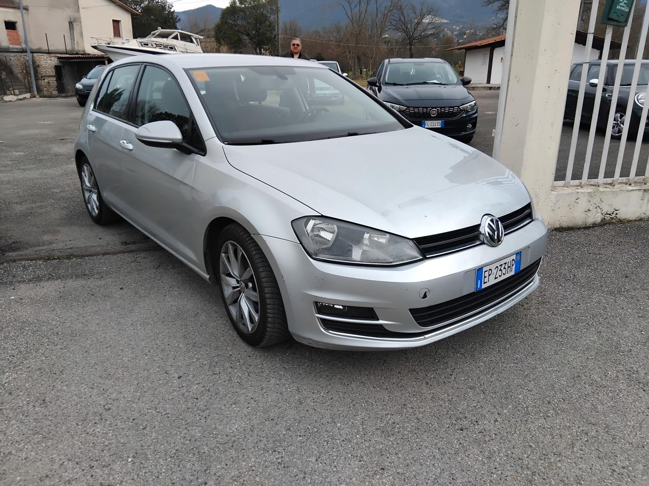 Volkswagen Golf 7 1.2 122cv neo patentati