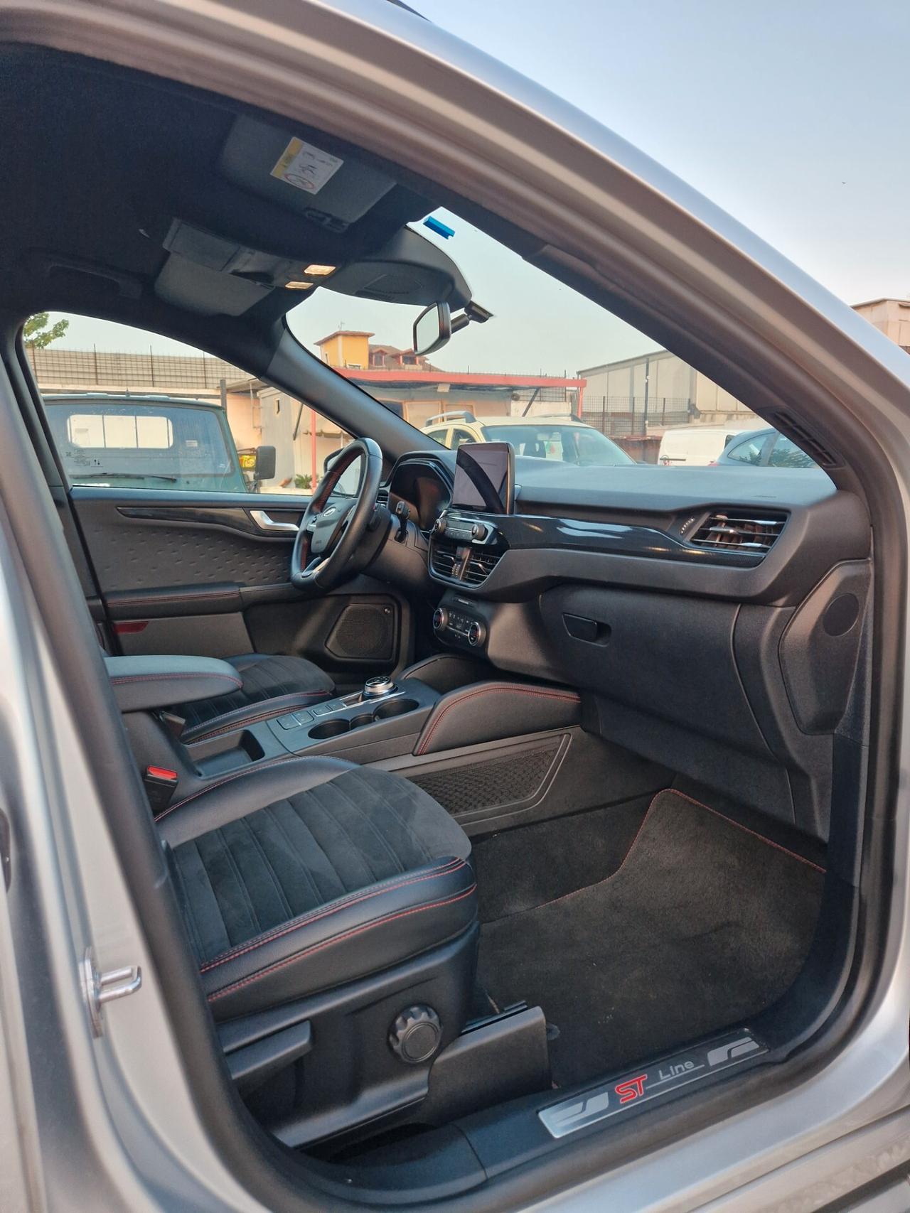 Ford Kuga 2.0 EcoBlue 190 CV aut. AWD ST-Line