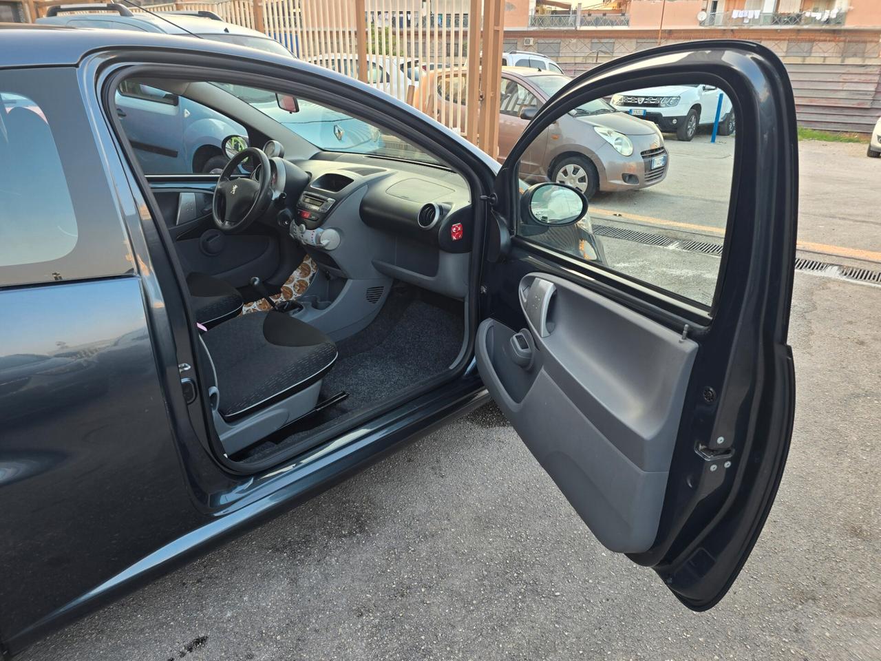 Peugeot 107 1.0 68CV 3p. Allure