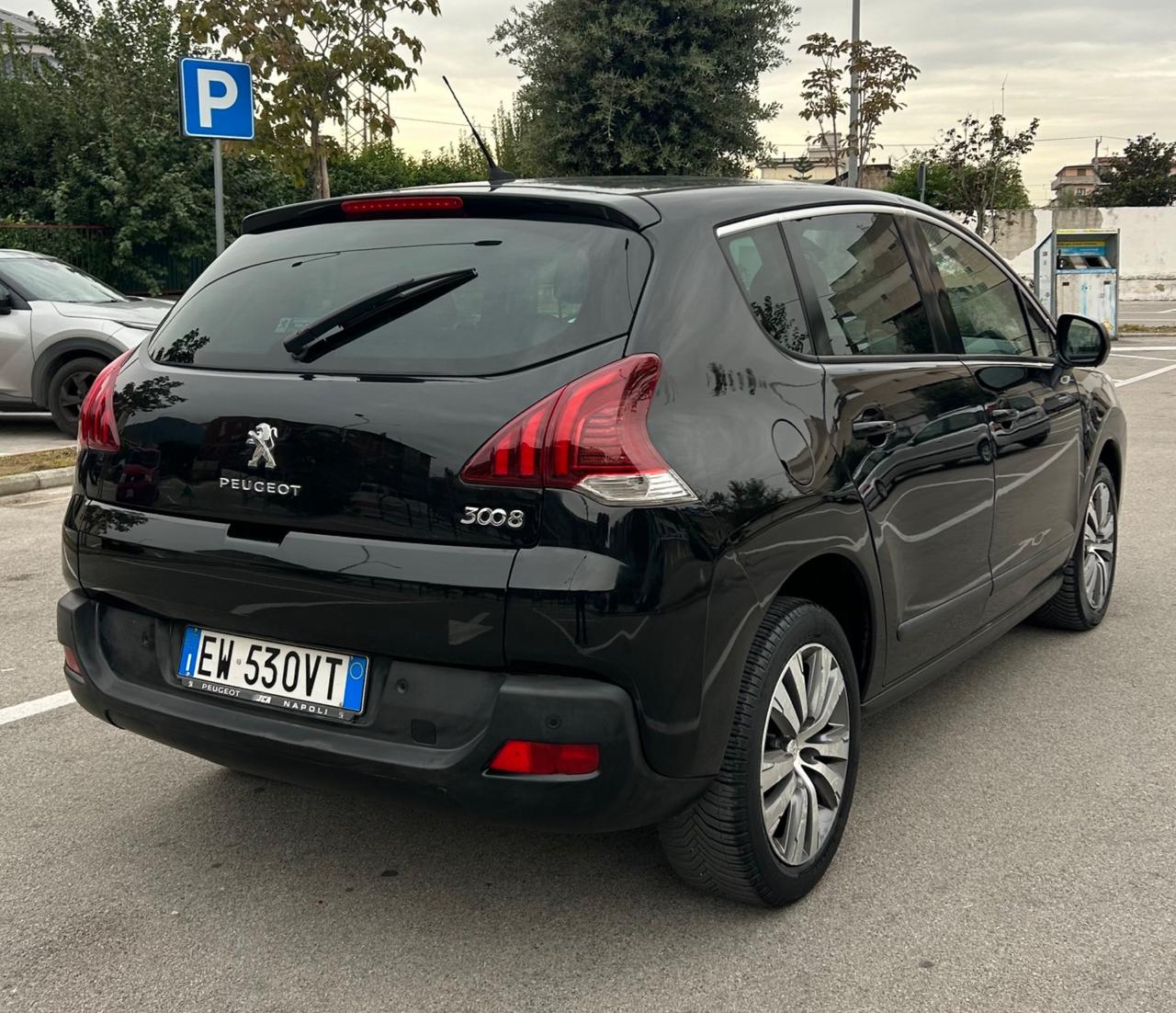 Peugeot 3008 1.6 HDi 115CV Allure - 2014