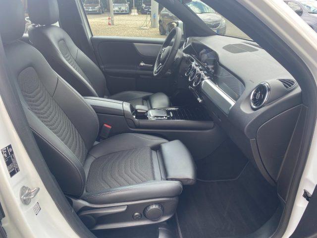 MERCEDES-BENZ GLB 180 d Automatic Sport