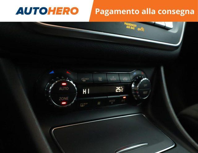 MERCEDES-BENZ GLA 200 d Automatic 4Matic Premium
