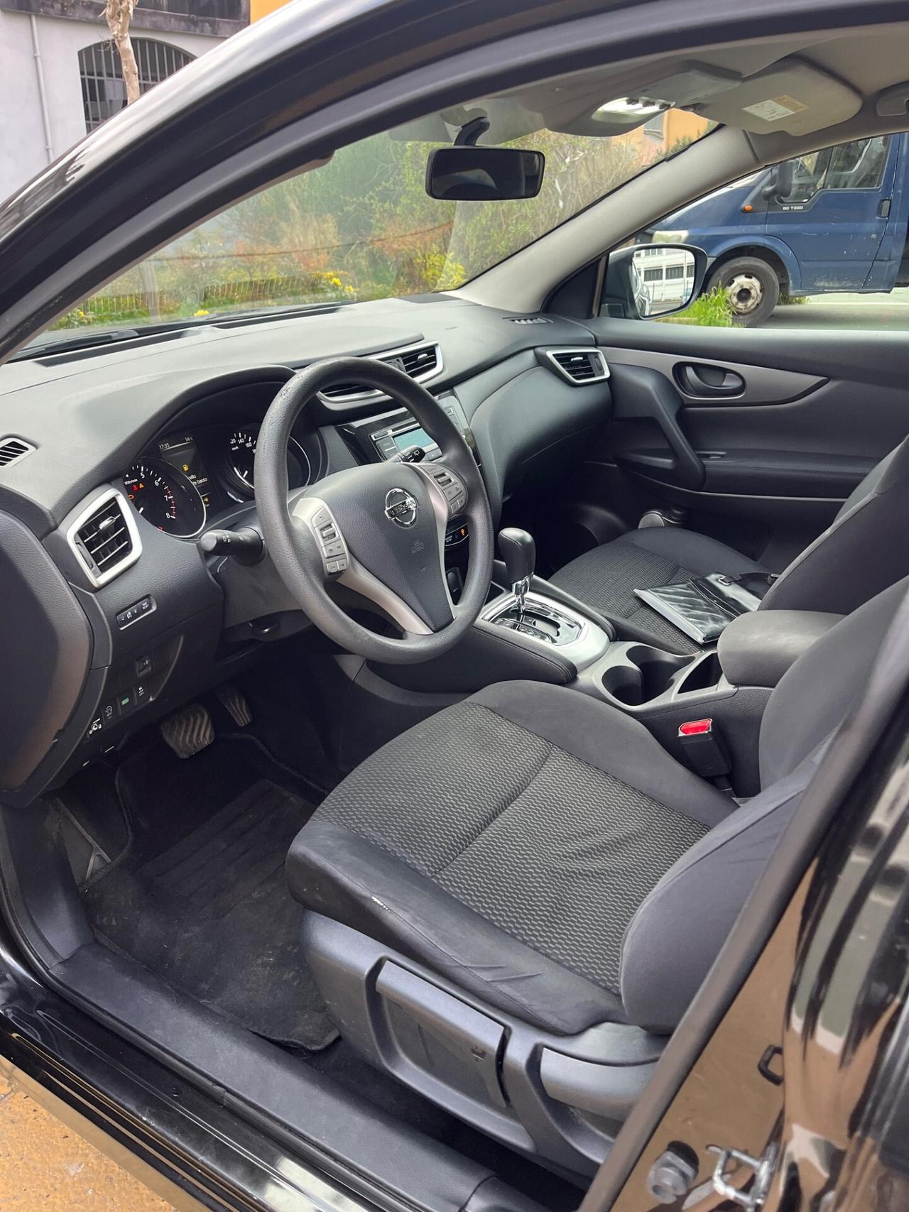 Nissan Qashqai 1.2 DIG-T Tekna