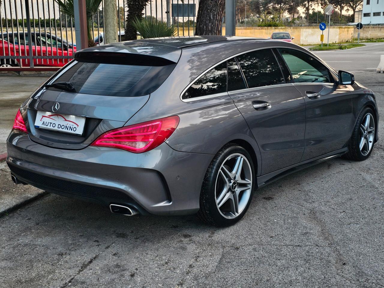 Mercedes-benz CLA 200 Shooting Brake Automatic Premium AMG