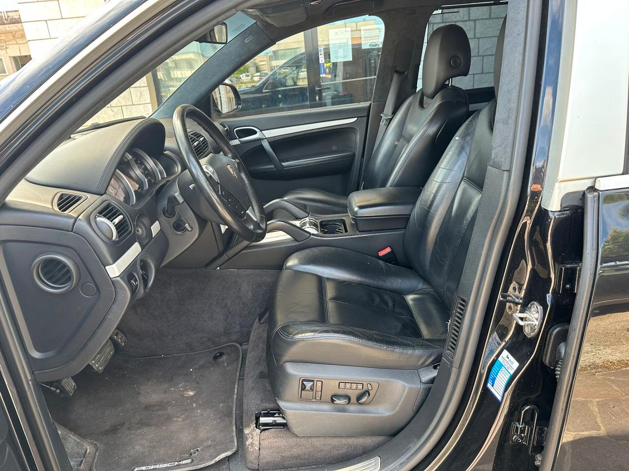 Porsche Cayenne 4.5 cat Turbo