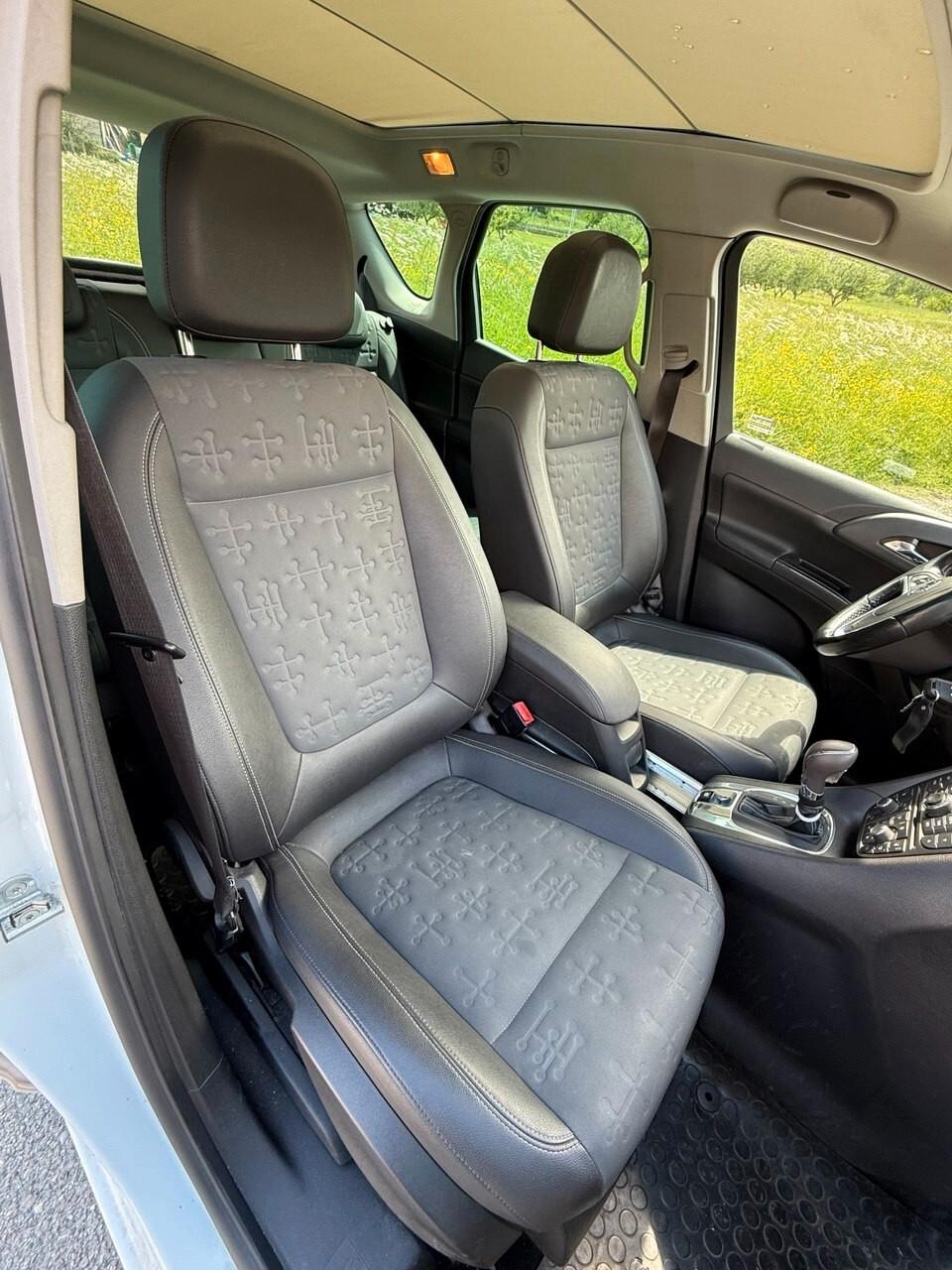 Opel Meriva 1.7 CDTI 110CV b-color Elective