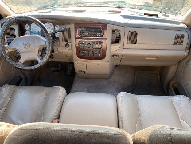 DODGE RAM 2500 A.U.T.O.C.A.R.R.O.