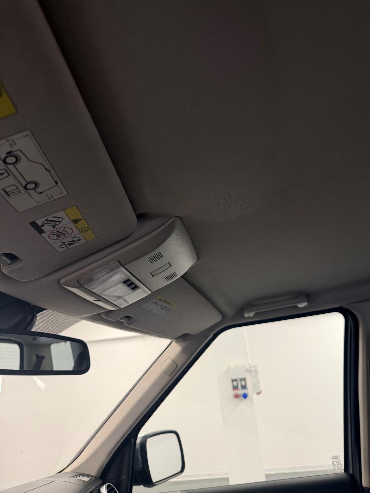 Land Rover Discovery 4 3.0 TDV6 HSE