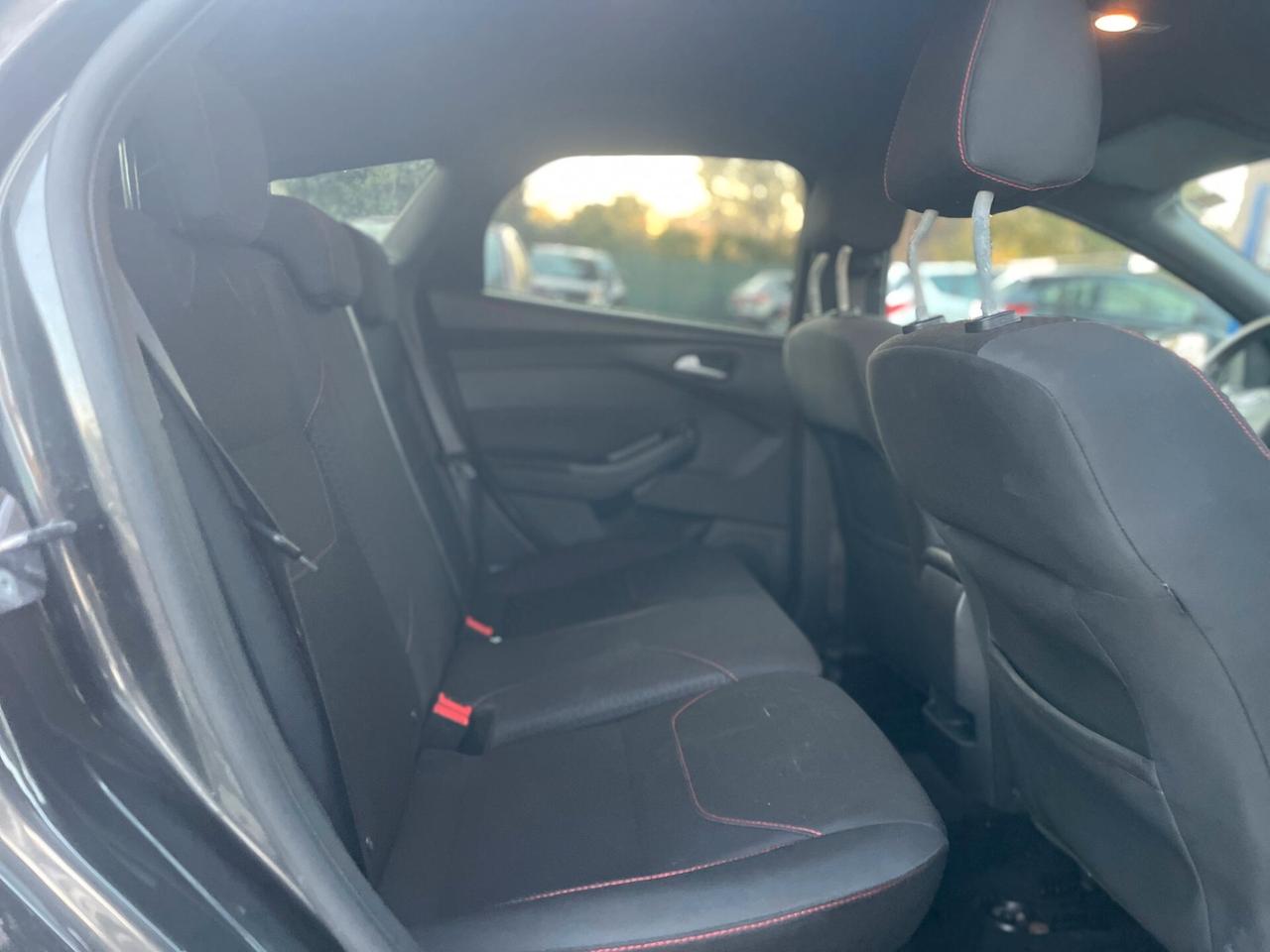 Ford Focus 2.0 TDCi 185 CV ST3 line