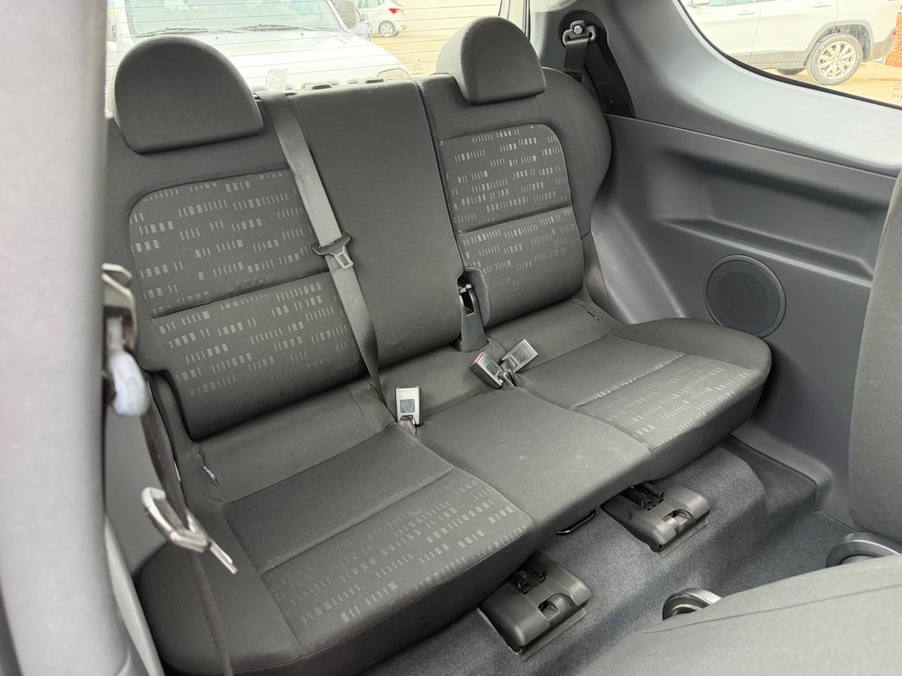 Mitsubishi Colt 1.1 benzina 79 Mila Km 2008