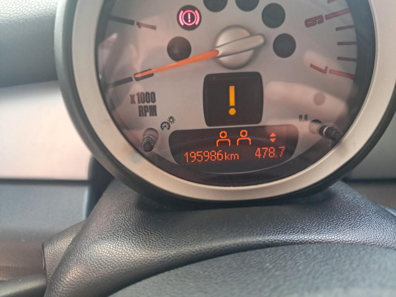 MINI 1.6 16V Cooper D-NEOPATENTATI -Euro4890