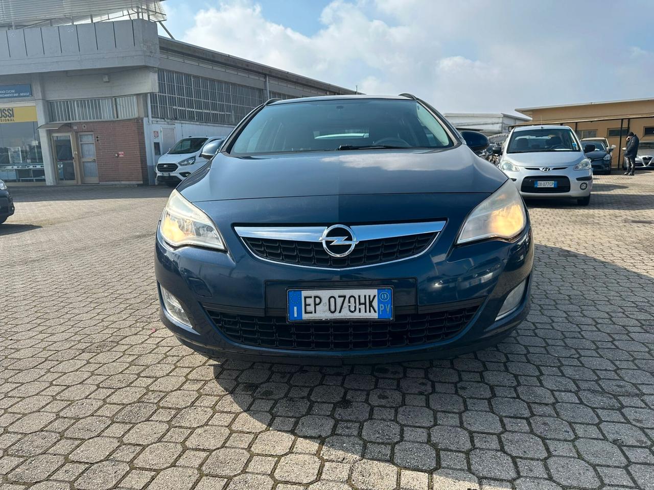 Opel Astra 1.7 CDTI 110CV Sports Tourer Cosmo