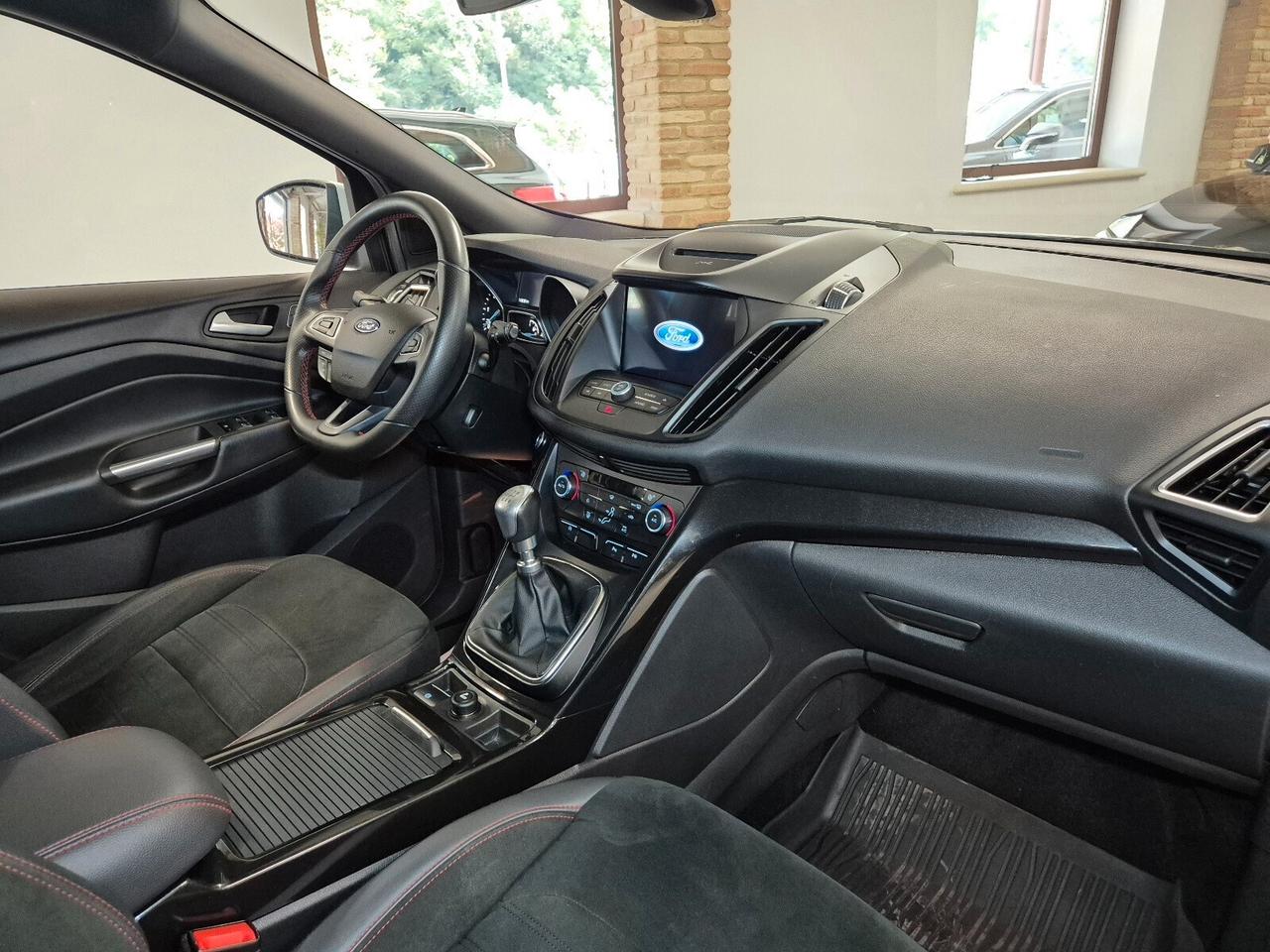 Ford Kuga 2.0 TDCI 120 CV S&S 2WD ST-Line