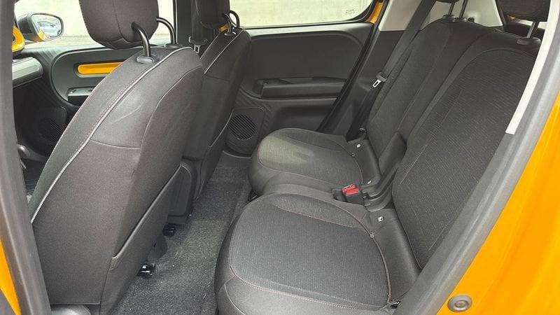 Renault Twingo Renault E-Tech electric techno 80 cv urban range