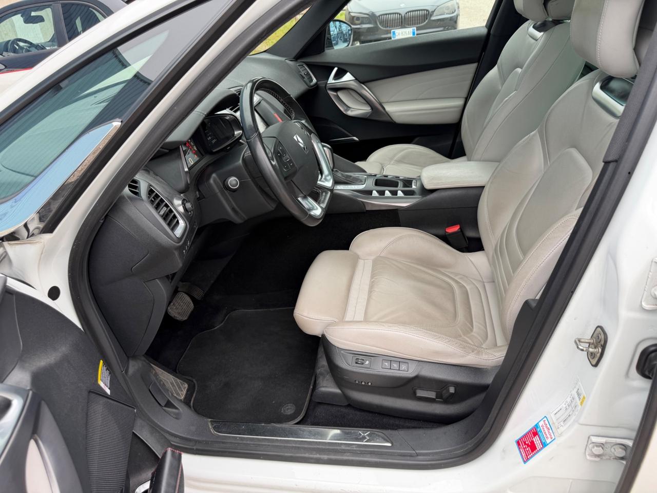 Ds DS5 5 THP 165 aut. So Chic