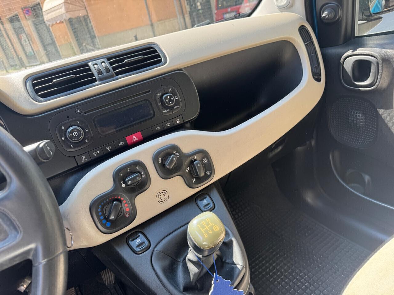 Fiat Panda 0.9 Natural Power Lounge 5 posti