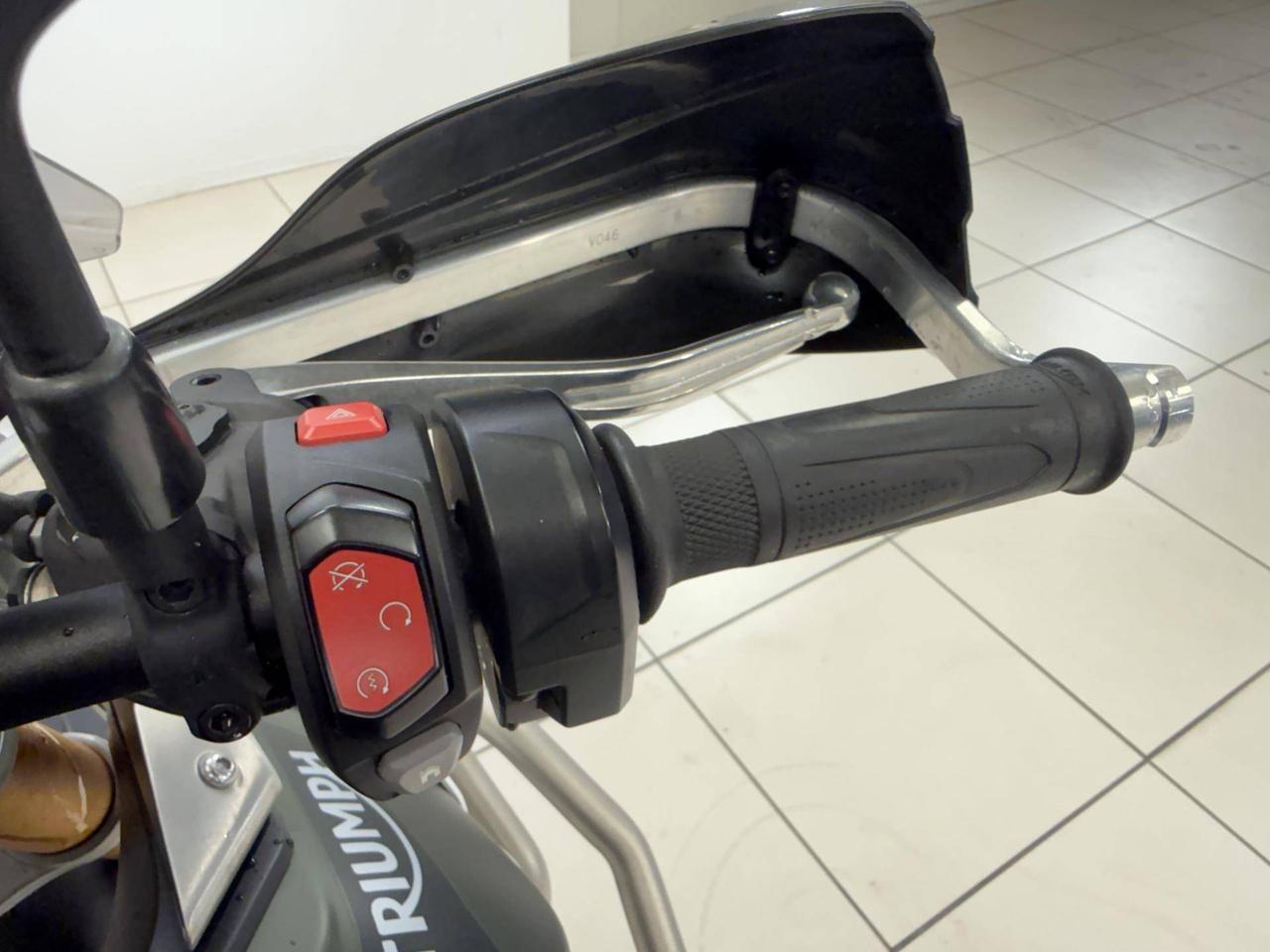 TRIUMPH Tiger 900 Rally Pro