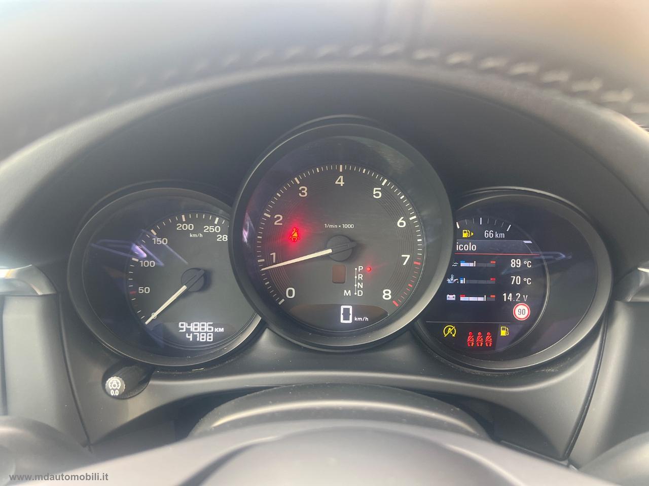 PORSCHE Macan 2.0 TETTO 21 CAMERA FULL