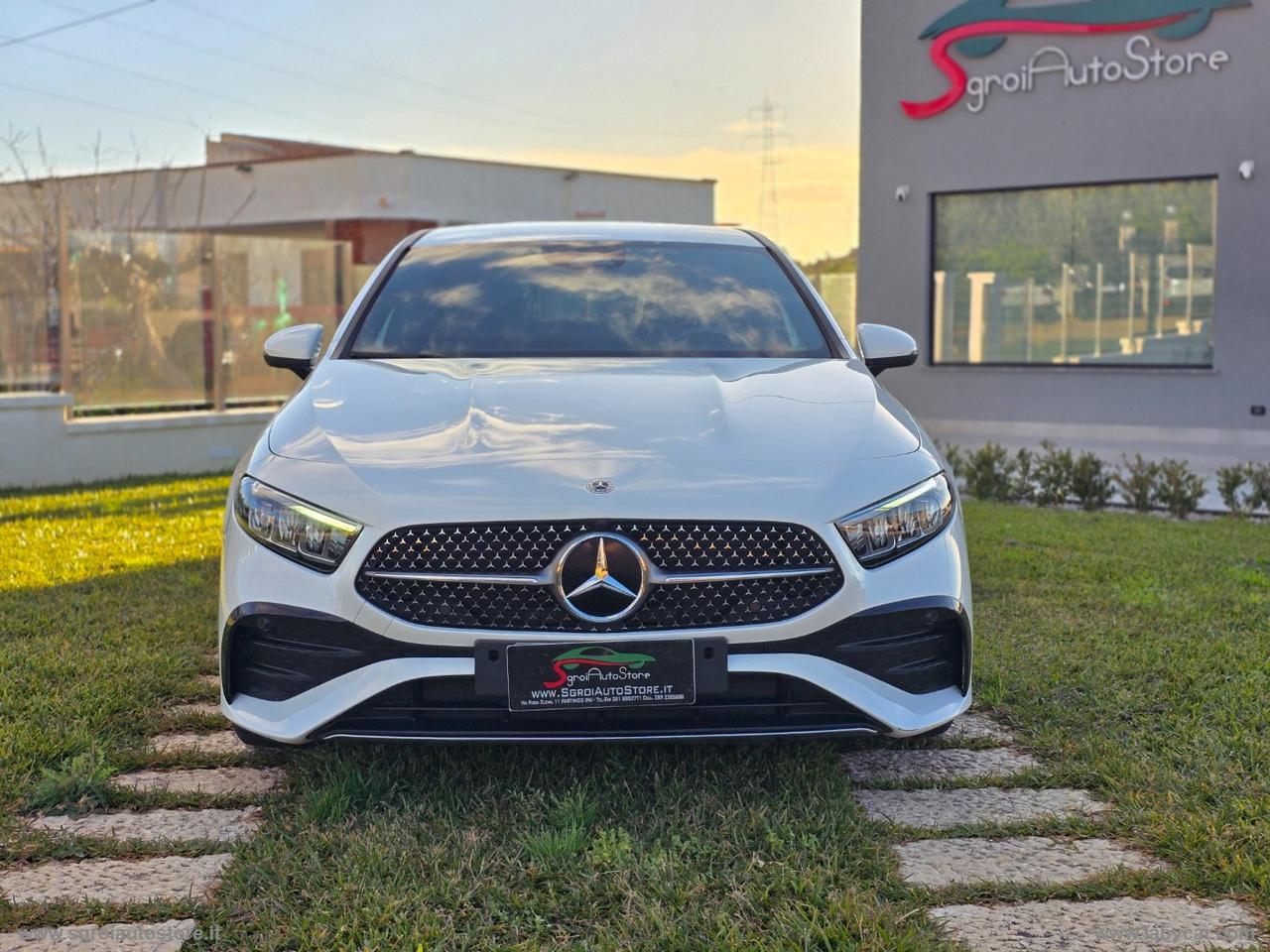 MERCEDES-BENZ A 200 d Automatic Premium AMG Line