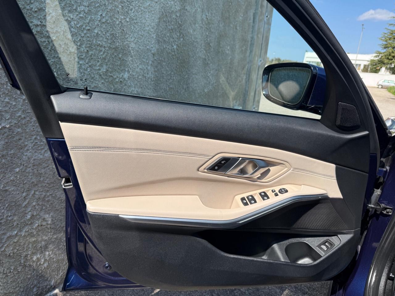 Bmw 320d Touring Luxury,Full LED,pelle,LED multicolore amb.,virtual cockpit,ecc.