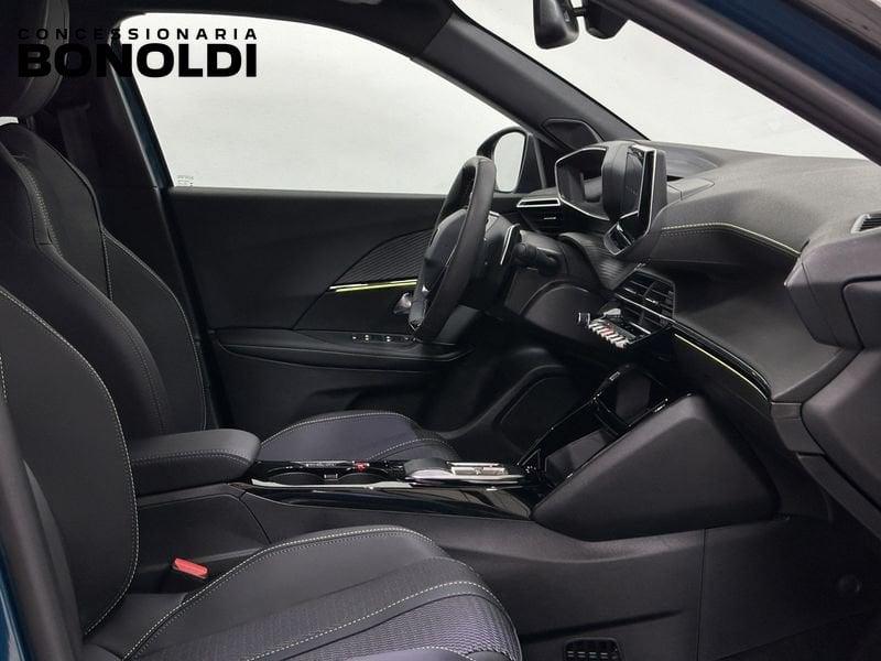 Peugeot 2008 Hybrid 136 e-DCS6 GT auto