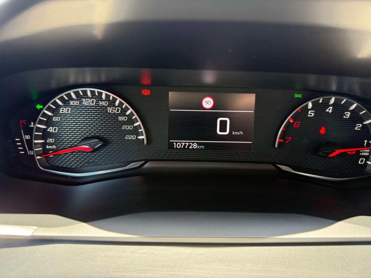 Peugeot 208 BlueHDi 100 Stop&Start 5 porte Allure Navi Pack
