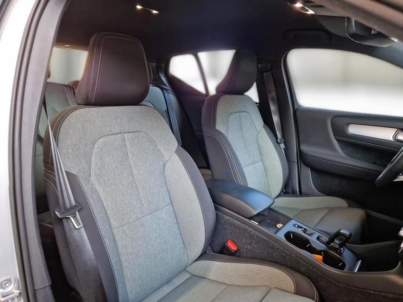 VOLVO XC40 T5 RECHARGE PLUG-IN AUTO CORE SUV