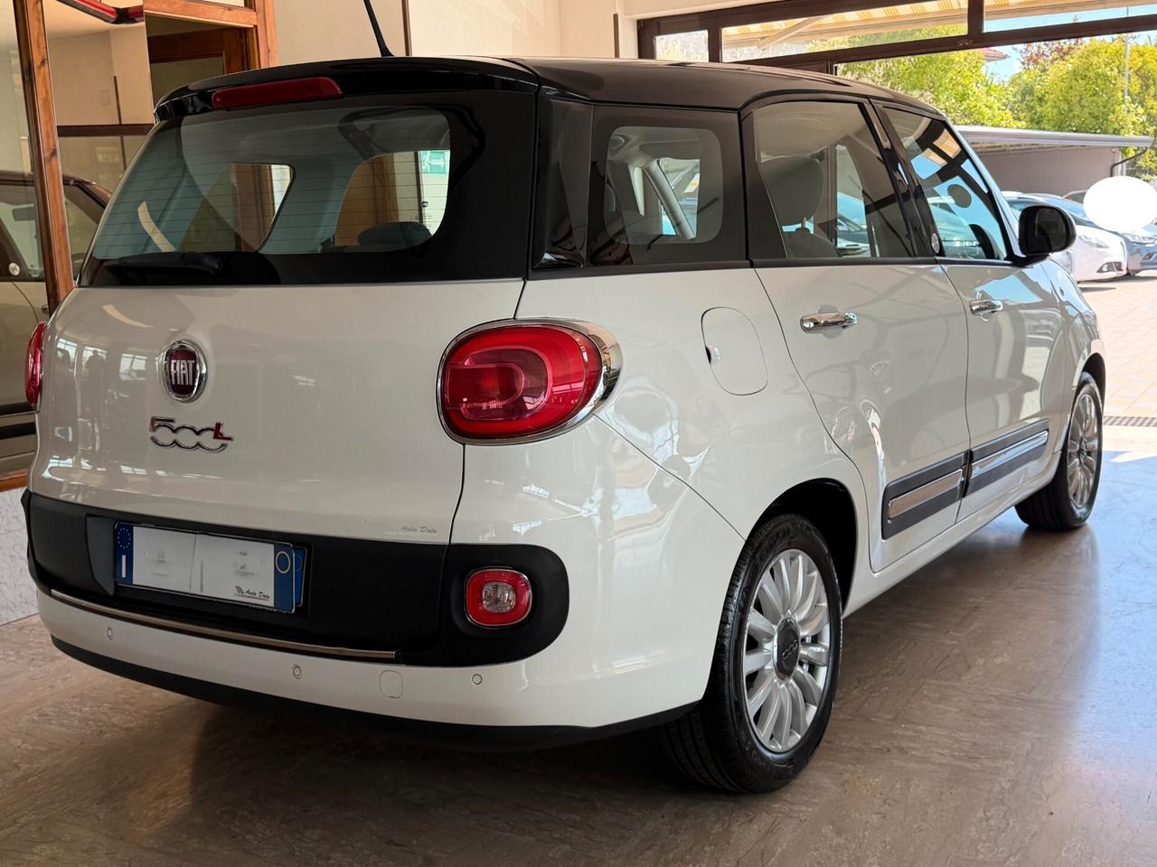 Fiat 500L Living 1.6 M.JET 105 cv. POP STAR (Doppio Colore)