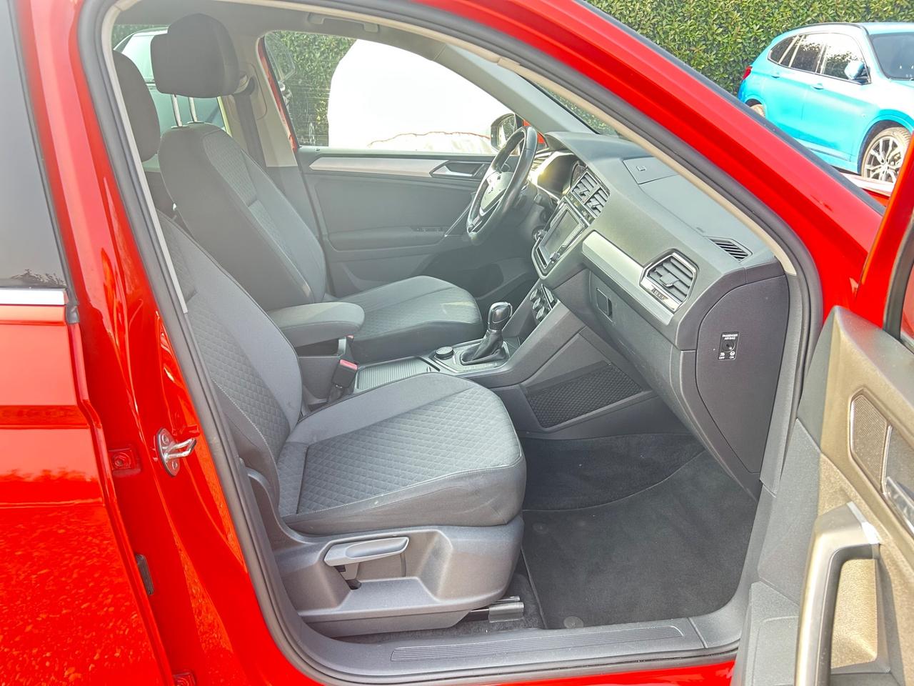 Volkswagen Tiguan 2.0 TDI SCR DSG 4MOTION Business BMT