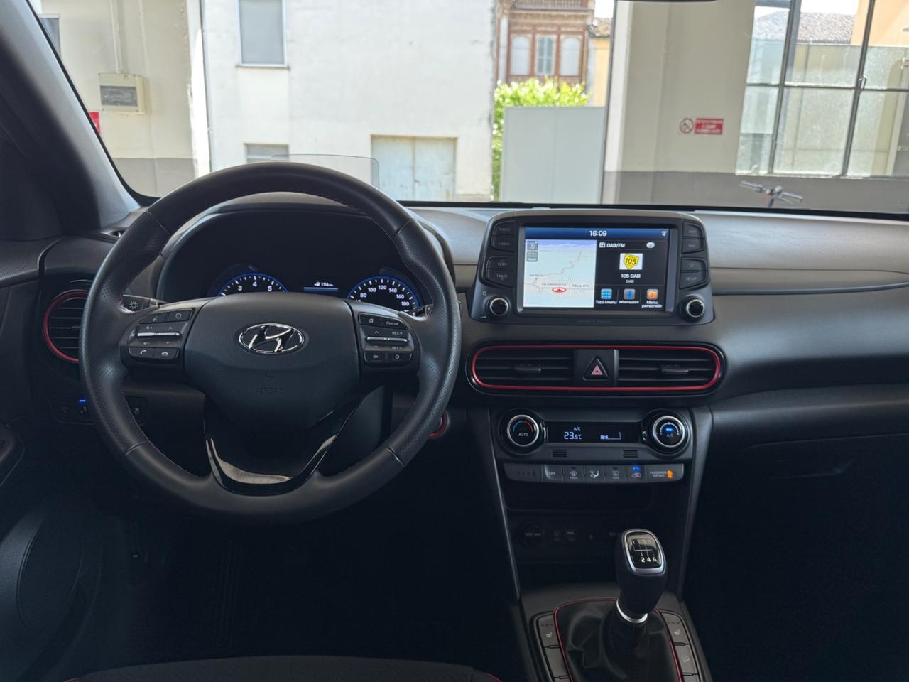 Hyundai Kona 1.0 T-GDI Xpossible