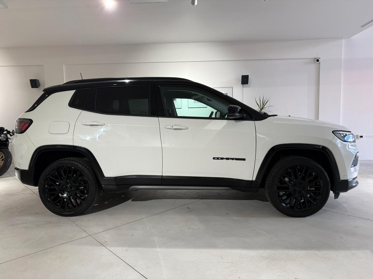 Jeep Compass 1.3 Turbo T4 240 CV PHEV AT6 4xe S Plug-in Hybrid