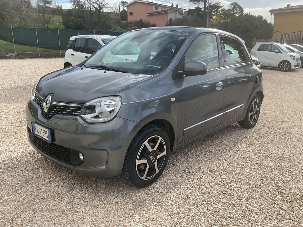 Renault Twingo TCe 95 CV EDC Duel2
