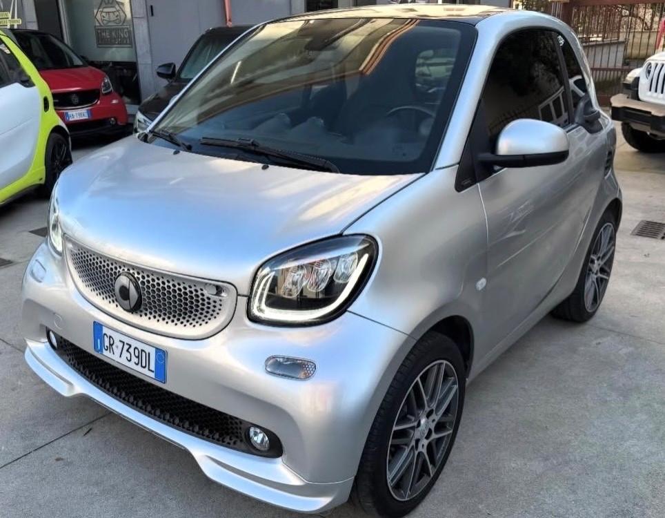 Smart ForTwo Benzina Pack Brabus Cambio Automatico navi pelle