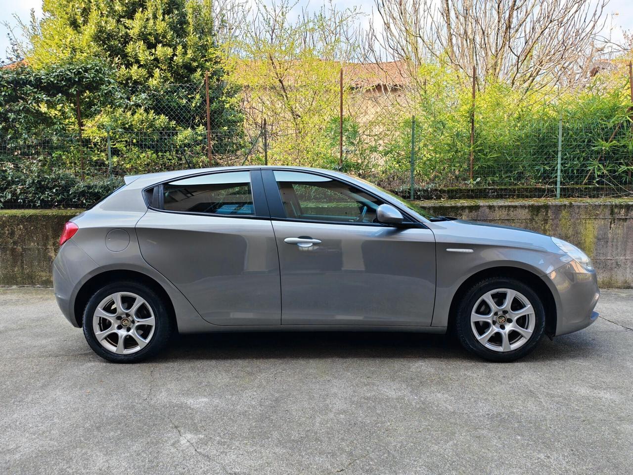 Alfa Romeo Giulietta 1.4 BENZINA-GPL 120cv / Unipro