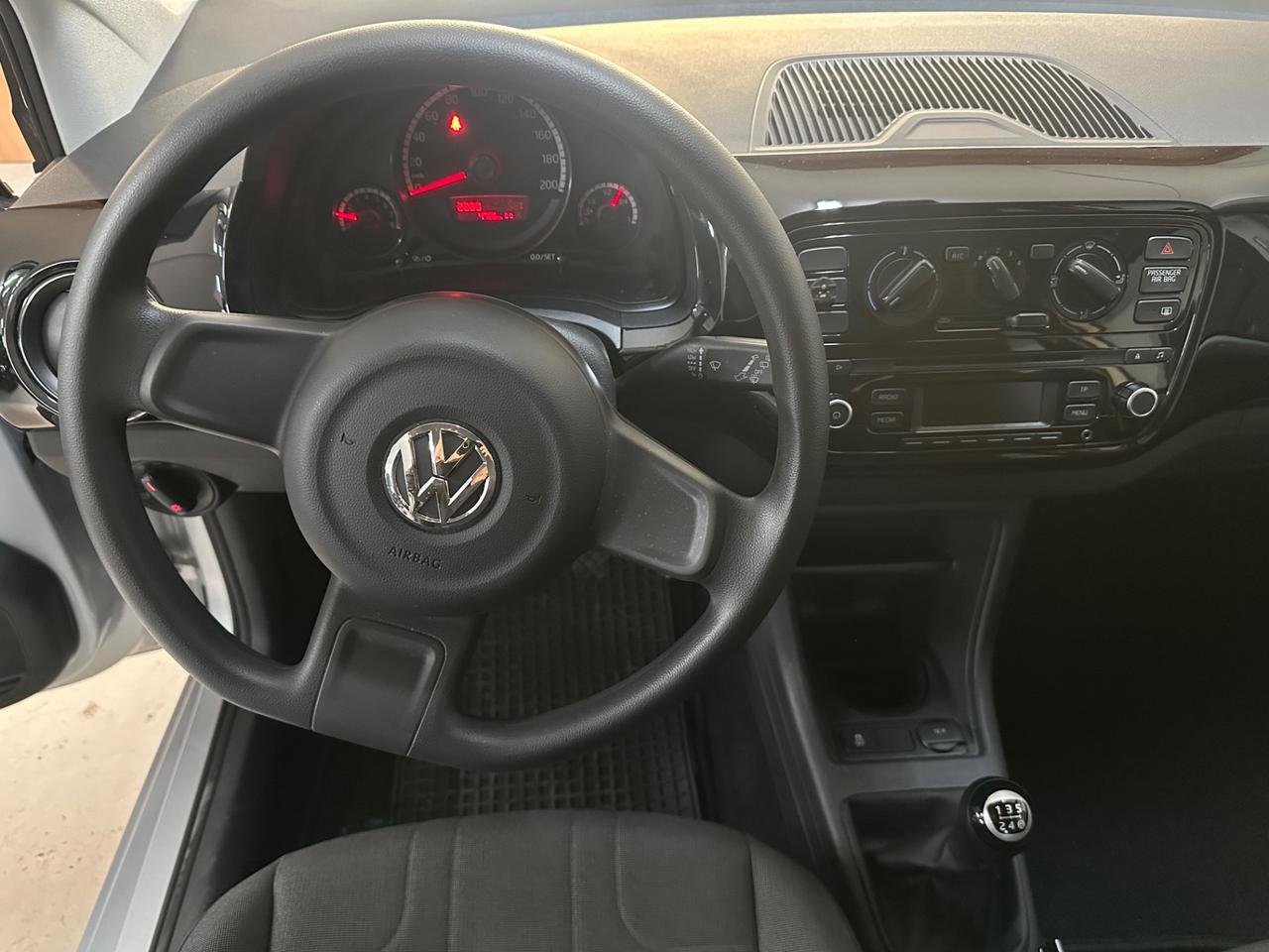 Volkswagen up! 1.0 3p. take