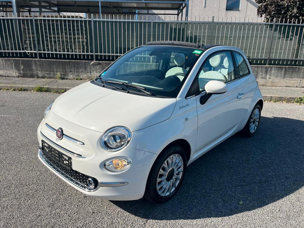 Fiat 500 CABRIO 1.0 HYBRID SOLO 25000 KM