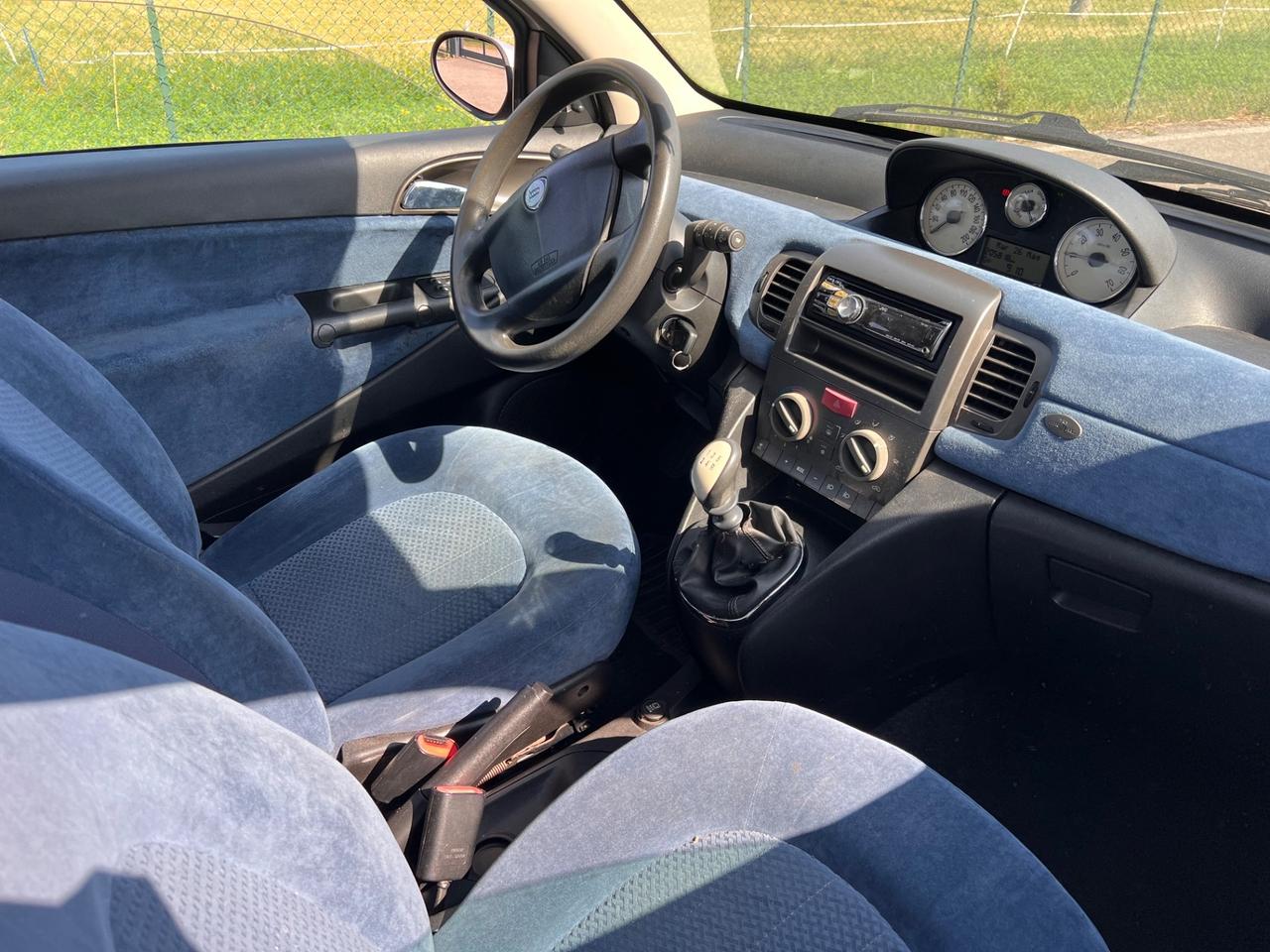 Lancia Ypsilon 1.2 Oro