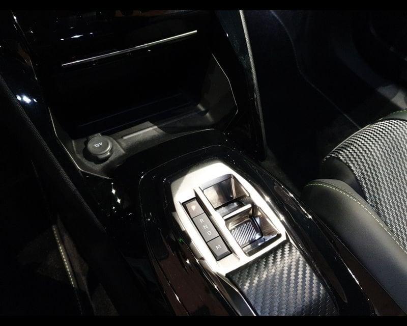 Peugeot 2008 2ª serie PureTech 130 S&S EAT8 GT