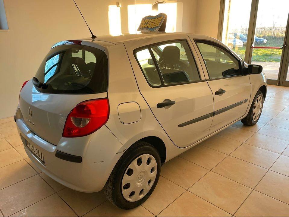 Renault Clio Storia 1.2 5 porte Confort