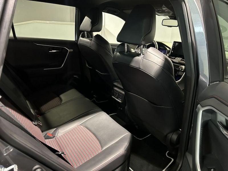 Toyota RAV4 Plug-in 2.5 PHEV (306CV) E-CVT AWD-i Dynamic PLUG-IN