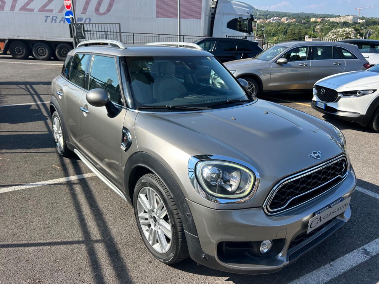 Mini Cooper SD Countryman Mini 2.0 Cooper SD Business Countryman Automatica