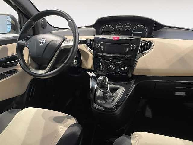 Lancia Ypsilon 1.2 69CV Ecochic 30th bombola nuova - GPL X NEOPATENTATI