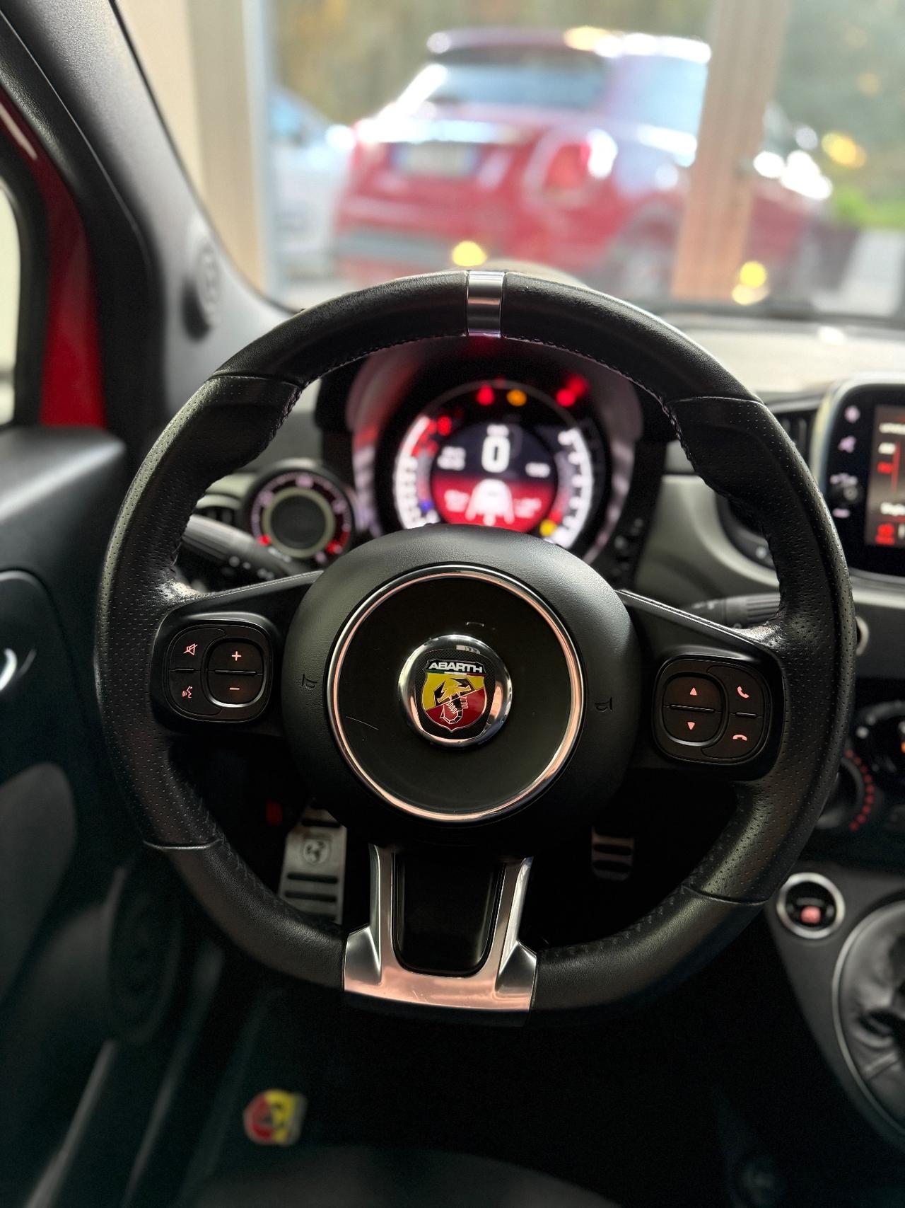 Abarth 595 1.4 Turbo T-Jet 160 CV Pista