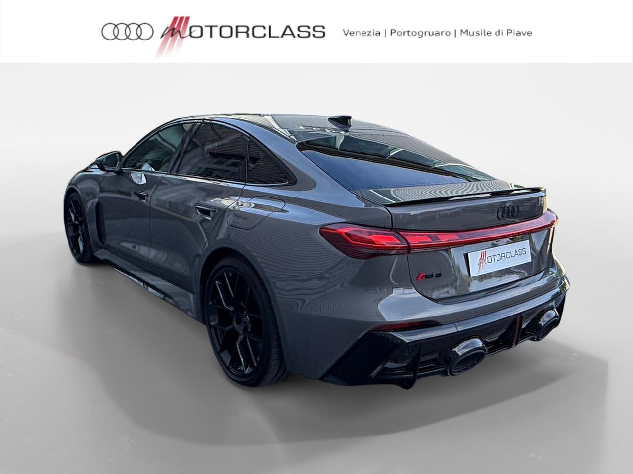 Audi RS5 berlina 2.9 v6 phev 639cv performance tiptronic