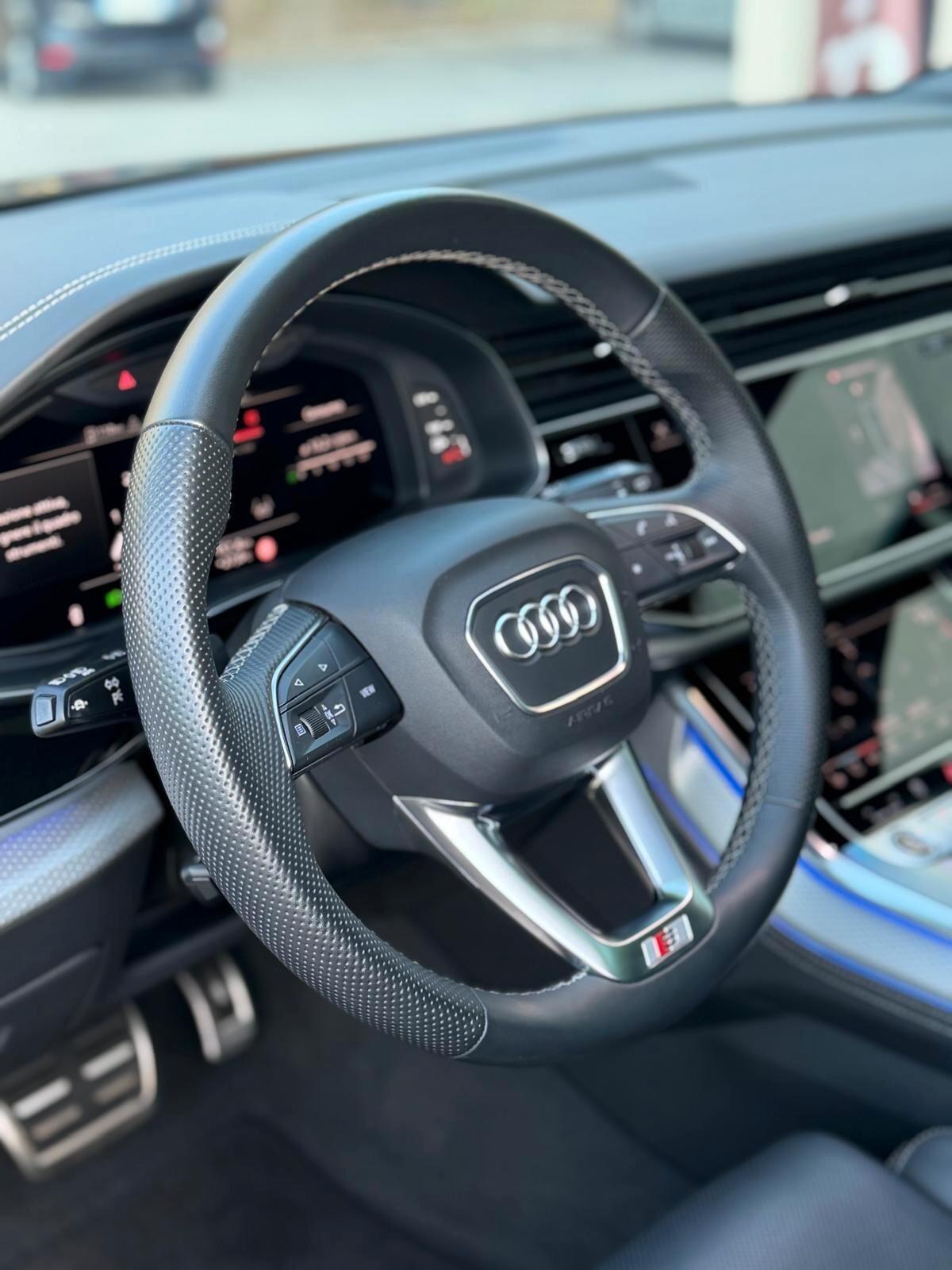 Audi Q8 SUV 50 TDI 286 CV quattro tiptronic S line edition