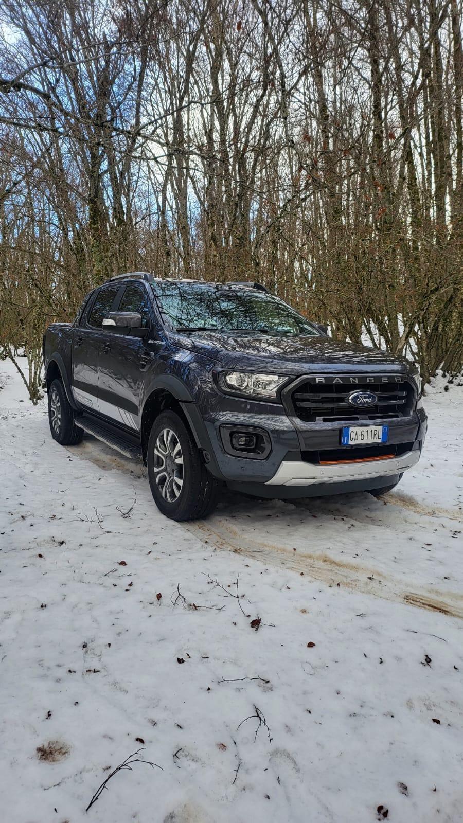 Ford Ranger 2.0 TDCi 213CV DC Wildtrak 5 posti