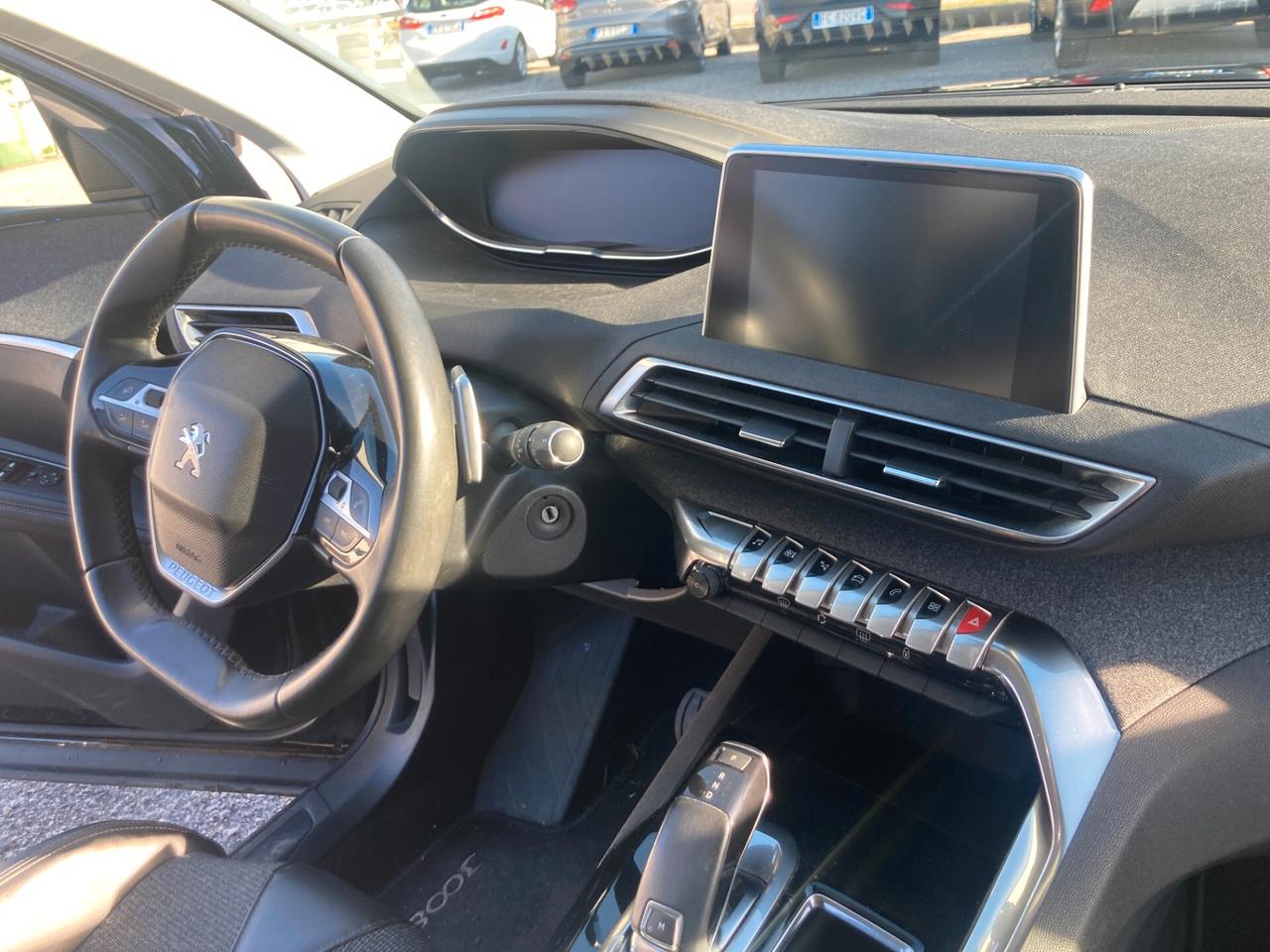 Peugeot 3008 BlueHDi 120 S&S Business