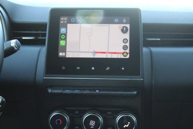 Renault Clio 1.6 hybrid 140cv automatica con CarPlay