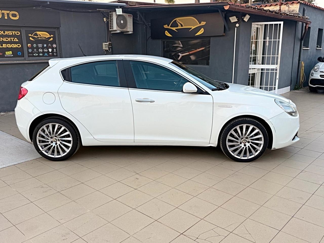 Alfa Romeo Giulietta 1.6 JTDm-2 105 CV Exclusive