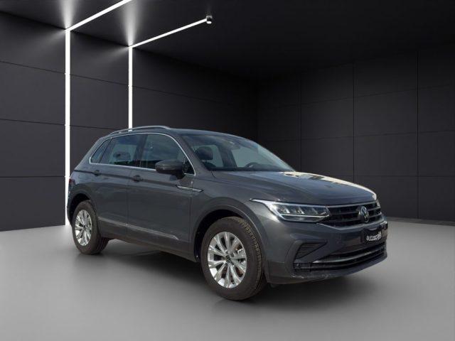 VOLKSWAGEN Tiguan 2.0 TDI 150 CV SCR DSG Life